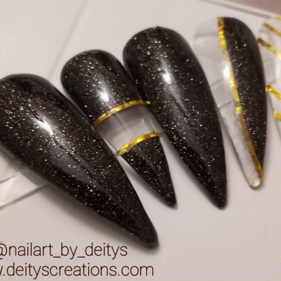 Black glitter w gold n negative space stiletto luxury acrylic press on nails - Picture 3 of 4